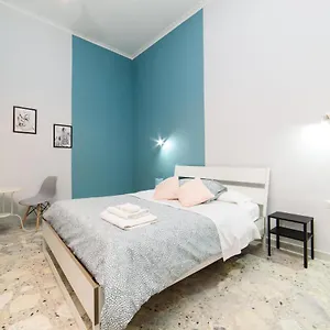 Sofia Naples
