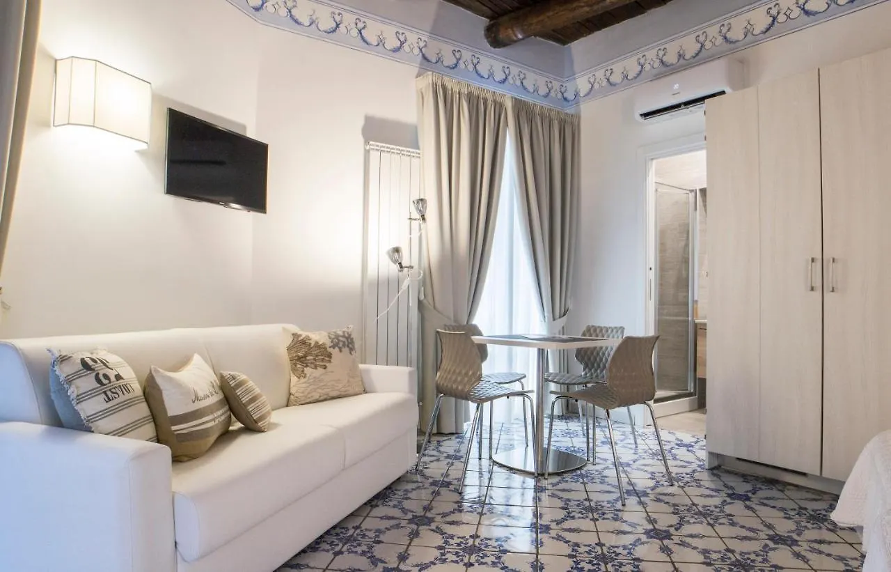 Morelli Suite Naples Italy
